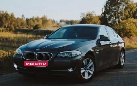 BMW 5 серия, 2011 год, 1 890 000 рублей, 6 фотография