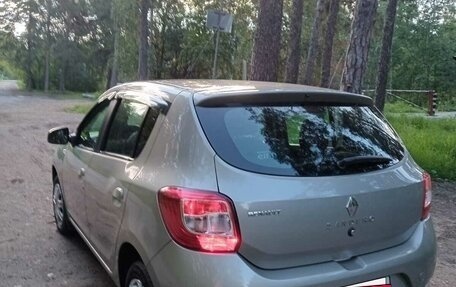 Renault Sandero II рестайлинг, 2017 год, 817 000 рублей, 4 фотография