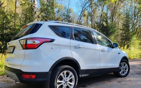 Ford Kuga III, 2017 год, 1 449 630 рублей, 3 фотография