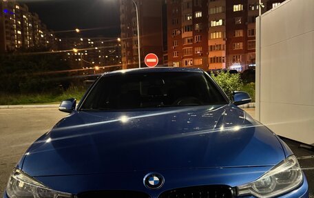 BMW 3 серия, 2018 год, 2 550 000 рублей, 2 фотография