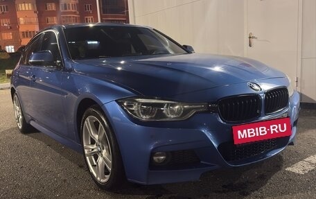 BMW 3 серия, 2018 год, 2 550 000 рублей, 15 фотография