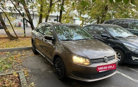Volkswagen Polo VI (EU Market), 2015 год, 830 000 рублей, 3 фотография