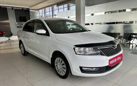 Skoda Rapid I, 2017 год, 945 000 рублей, 3 фотография