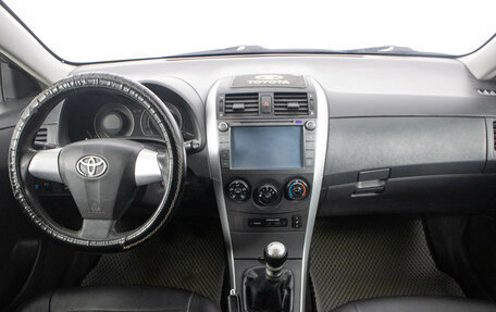 Toyota Corolla, 2011 год, 1 099 000 рублей, 12 фотография