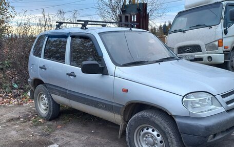 Chevrolet Niva I рестайлинг, 2008 год, 440 000 рублей, 3 фотография