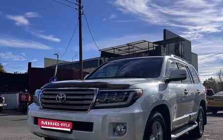 Toyota Land Cruiser 200, 2015 год, 4 000 000 рублей, 6 фотография