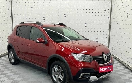 Renault Sandero II рестайлинг, 2021 год, 985 000 рублей, 2 фотография
