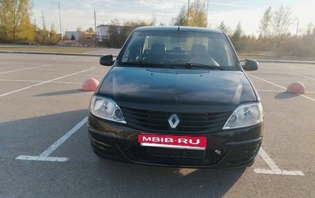 Renault Logan I, 2015 год, 295 000 рублей, 2 фотография