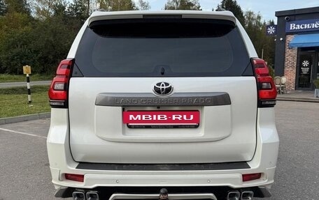 Toyota Land Cruiser Prado 150 рестайлинг 2, 2020 год, 5 500 000 рублей, 5 фотография