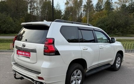 Toyota Land Cruiser Prado 150 рестайлинг 2, 2020 год, 5 500 000 рублей, 4 фотография