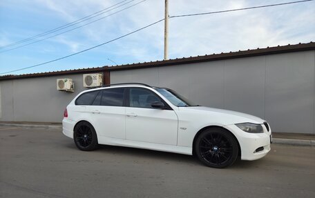 BMW 3 серия, 2005 год, 900 000 рублей, 3 фотография