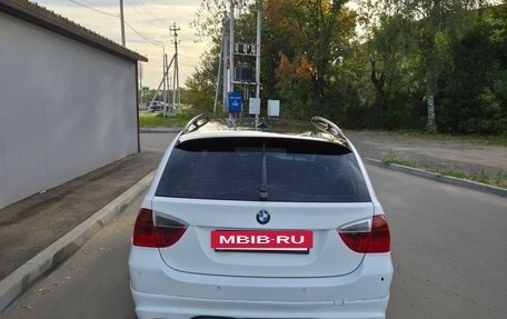 BMW 3 серия, 2005 год, 900 000 рублей, 4 фотография