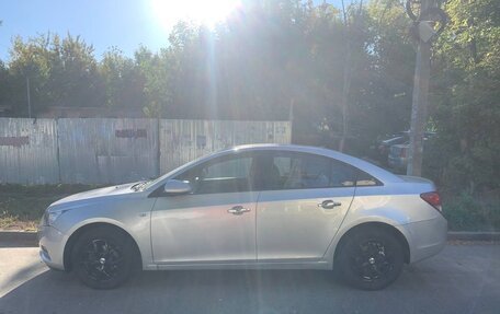 Chevrolet Cruze II, 2012 год, 910 000 рублей, 6 фотография
