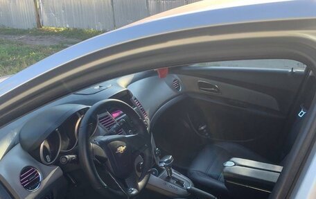 Chevrolet Cruze II, 2012 год, 910 000 рублей, 21 фотография
