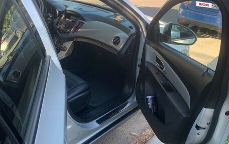 Chevrolet Cruze II, 2012 год, 910 000 рублей, 24 фотография