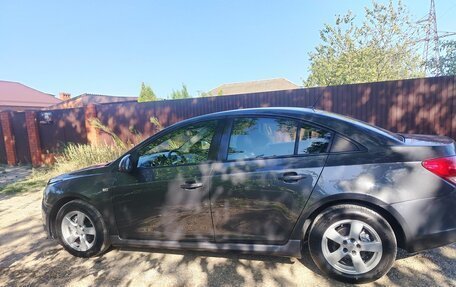 Chevrolet Cruze II, 2011 год, 625 000 рублей, 3 фотография