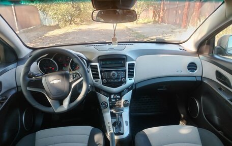 Chevrolet Cruze II, 2011 год, 625 000 рублей, 14 фотография