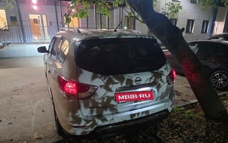 Nissan Pathfinder, 2014 год, 1 880 000 рублей, 4 фотография