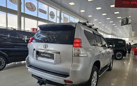 Toyota Land Cruiser Prado 150 рестайлинг 2, 2012 год, 2 529 000 рублей, 10 фотография