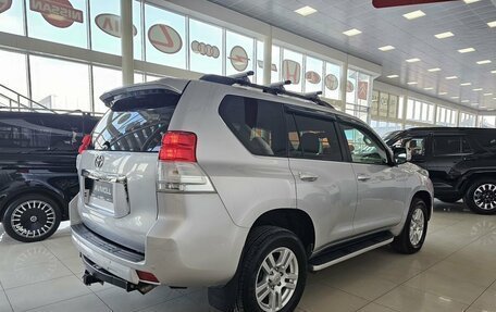 Toyota Land Cruiser Prado 150 рестайлинг 2, 2012 год, 2 529 000 рублей, 11 фотография