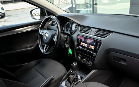 Skoda Octavia, 2017 год, 1 870 000 рублей, 17 фотография