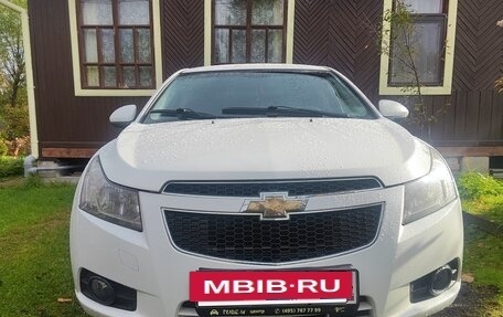 Chevrolet Cruze II, 2012 год, 700 000 рублей, 2 фотография