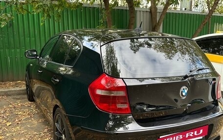BMW 1 серия, 2011 год, 975 000 рублей, 6 фотография