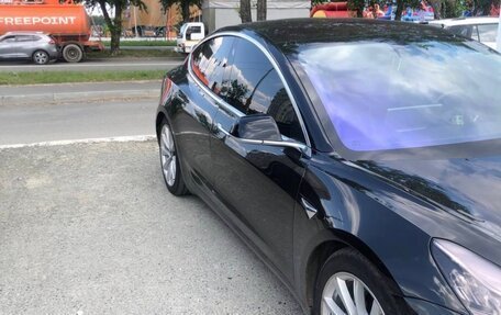 Tesla Model 3 I, 2019 год, 2 300 000 рублей, 3 фотография