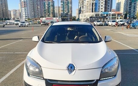 Renault Megane III, 2014 год, 900 000 рублей, 1 фотография