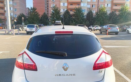 Renault Megane III, 2014 год, 900 000 рублей, 5 фотография