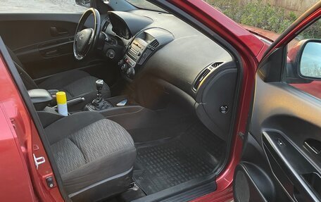 KIA cee'd I рестайлинг, 2008 год, 320 000 рублей, 10 фотография