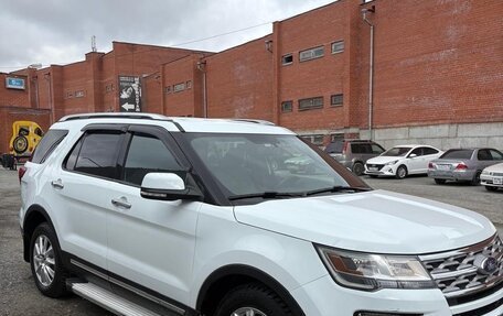 Ford Explorer VI, 2018 год, 3 500 000 рублей, 4 фотография