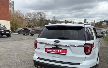 Ford Explorer VI, 2018 год, 3 500 000 рублей, 2 фотография