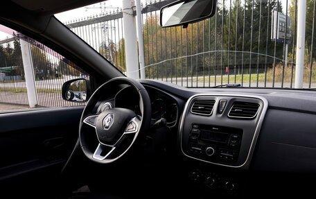 Renault Sandero II рестайлинг, 2019 год, 2 109 000 рублей, 9 фотография