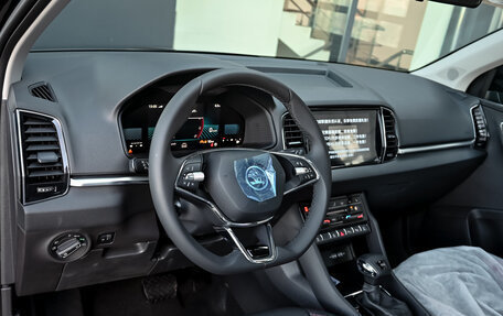 Skoda Karoq I, 2025 год, 3 800 000 рублей, 12 фотография