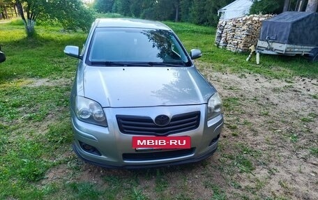 Toyota Avensis III рестайлинг, 2007 год, 600 000 рублей, 2 фотография