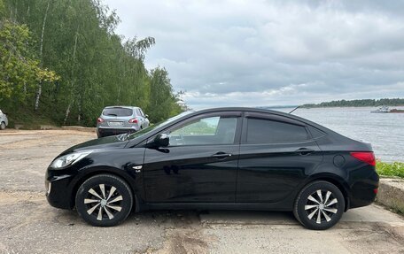 Hyundai Solaris II рестайлинг, 2011 год, 770 000 рублей, 3 фотография
