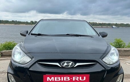 Hyundai Solaris II рестайлинг, 2011 год, 770 000 рублей, 9 фотография