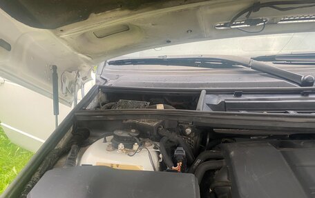 Land Rover Range Rover III, 2011 год, 1 950 000 рублей, 20 фотография