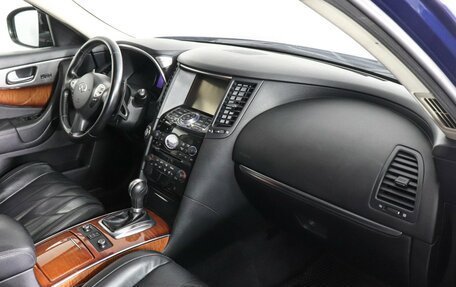 Infiniti QX70, 2013 год, 1 850 000 рублей, 10 фотография