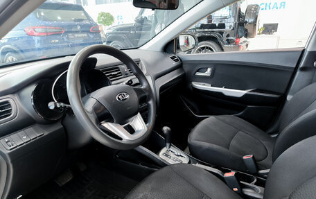 KIA Rio III рестайлинг, 2013 год, 799 000 рублей, 20 фотография