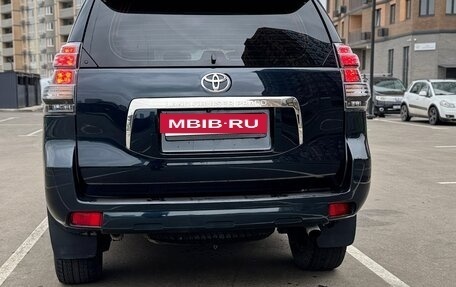 Toyota Land Cruiser Prado 150 рестайлинг 2, 2011 год, 2 350 000 рублей, 5 фотография