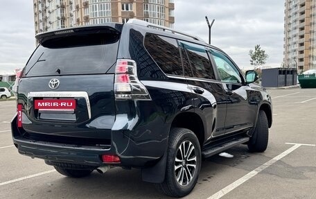 Toyota Land Cruiser Prado 150 рестайлинг 2, 2011 год, 2 350 000 рублей, 6 фотография