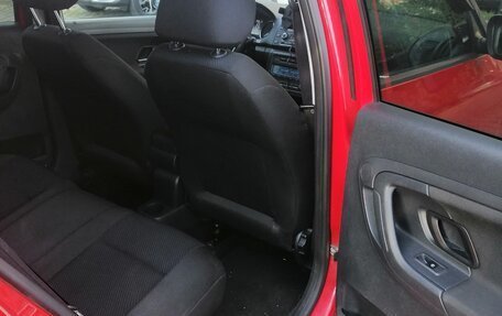 Skoda Fabia II, 2011 год, 1 100 000 рублей, 10 фотография