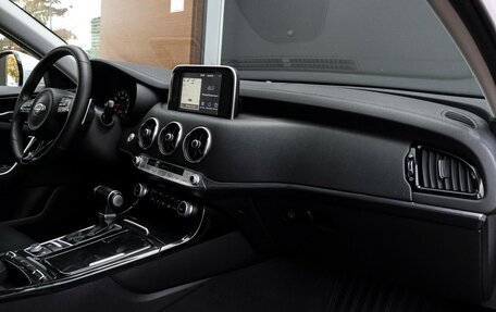 KIA Stinger I, 2018 год, 2 597 000 рублей, 9 фотография