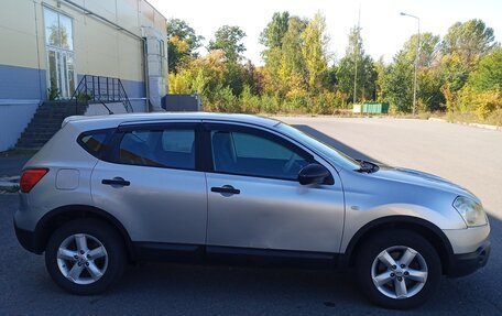 Nissan Qashqai, 2007 год, 690 000 рублей, 2 фотография