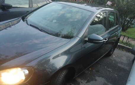 Volkswagen Golf VI, 2011 год, 900 000 рублей, 1 фотография