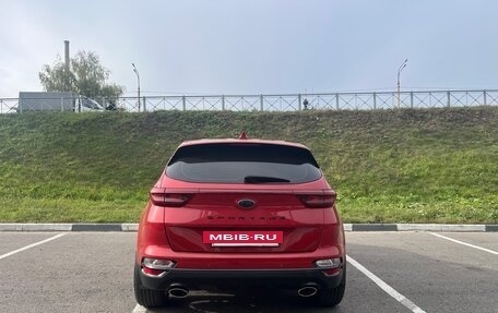 KIA Sportage IV рестайлинг, 2020 год, 2 300 000 рублей, 4 фотография