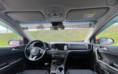 KIA Sportage IV рестайлинг, 2020 год, 2 300 000 рублей, 10 фотография