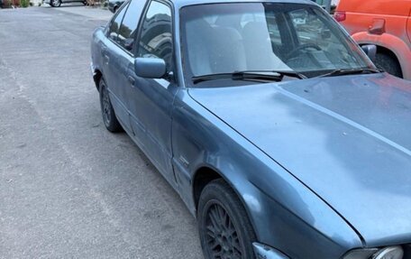 BMW 5 серия, 1988 год, 200 000 рублей, 4 фотография